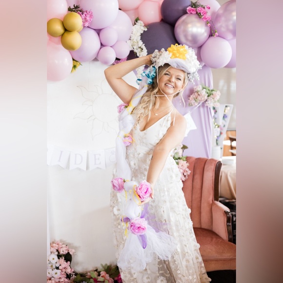 Altar'd State Arabella Maxi 3d Floral Gown - Picture 15 of 15